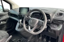 Vehicle Thumbnail 6