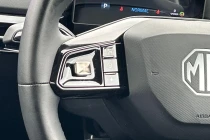 Vehicle Thumbnail 16