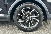 Vehicle Thumbnail 5