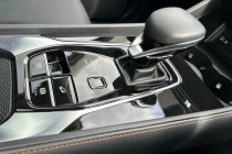 Vehicle Thumbnail 30
