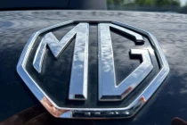 Vehicle Thumbnail 25