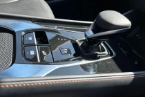 Vehicle Thumbnail 30