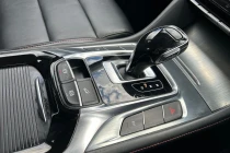 Vehicle Thumbnail 30