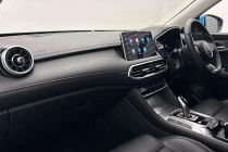 Vehicle Thumbnail 4
