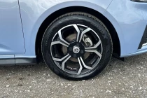 Vehicle Thumbnail 5