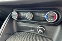 Vehicle Thumbnail 12
