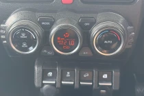 Vehicle Thumbnail 12