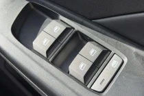 Vehicle Thumbnail 18