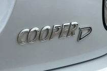 Vehicle Thumbnail 26