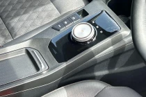 Vehicle Thumbnail 30