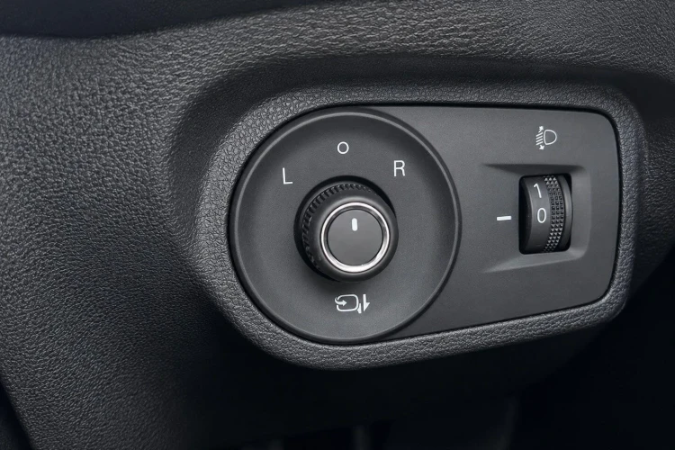 Vehicle Image - 1