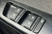 Vehicle Thumbnail 36