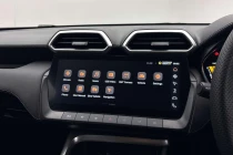 Vehicle Thumbnail 8