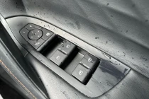 Vehicle Thumbnail 35