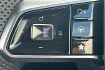 Vehicle Thumbnail 32