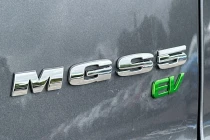 Vehicle Thumbnail 26