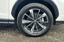 Vehicle Thumbnail 9