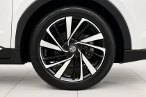 Vehicle Thumbnail 6