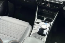 Vehicle Thumbnail 33