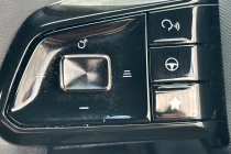 Vehicle Thumbnail 31