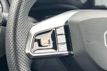 Vehicle Thumbnail 31