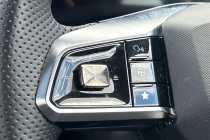 Vehicle Thumbnail 31