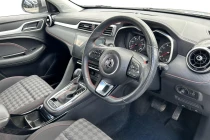 Vehicle Thumbnail 11