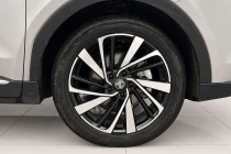 Vehicle Thumbnail 6
