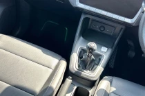Vehicle Thumbnail 34