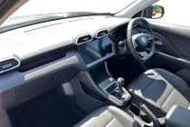 Vehicle Thumbnail 4