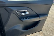 Vehicle Thumbnail 56