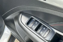 Vehicle Thumbnail 36