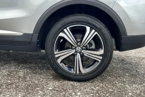 Vehicle Thumbnail 10