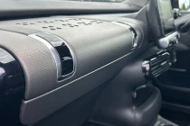 Vehicle Thumbnail 50
