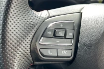 Vehicle Thumbnail 32