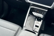 Vehicle Thumbnail 34