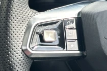 Vehicle Thumbnail 31