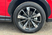 Vehicle Thumbnail 10
