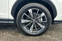 Vehicle Thumbnail 10
