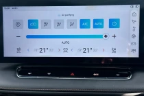 Vehicle Thumbnail 24