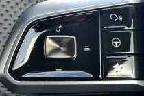 Vehicle Thumbnail 32
