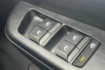 Vehicle Thumbnail 36