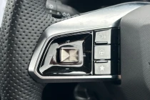 Vehicle Thumbnail 32