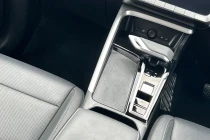 Vehicle Thumbnail 34