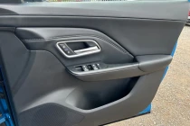 Vehicle Thumbnail 56