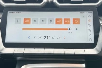 Vehicle Thumbnail 24