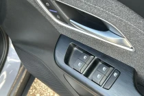 Vehicle Thumbnail 36