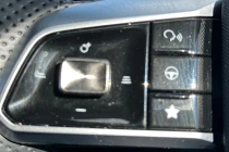 Vehicle Thumbnail 32