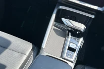 Vehicle Thumbnail 34