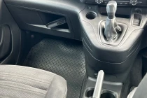 Vehicle Thumbnail 33